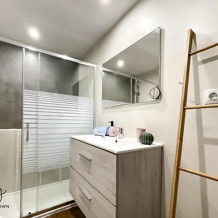 B-rent Sinergia Amazing 2 Bedrooms 코라레호